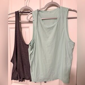 Lululemon workout tops ✨ BUNDLE ✨